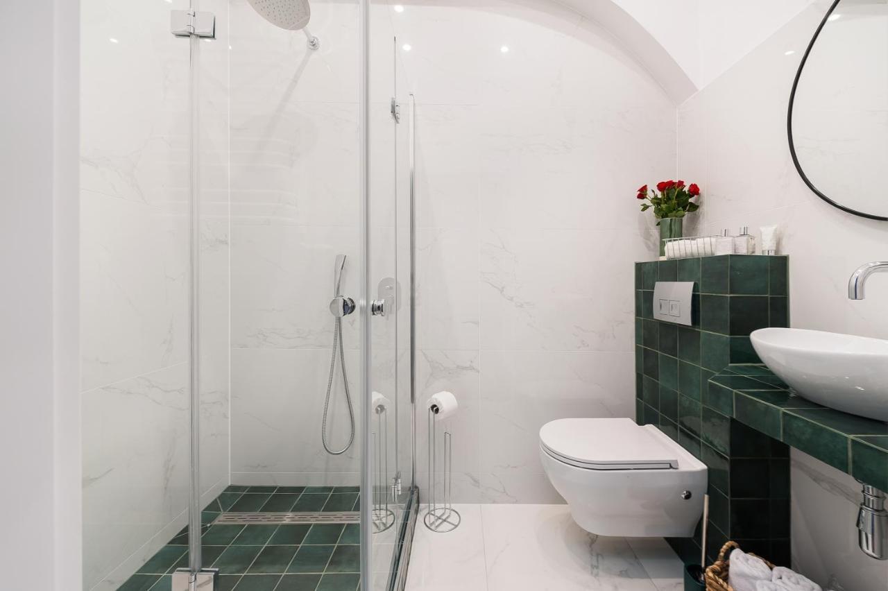 Luxury Spa Apartment Old Town คราคูฟ ภายนอก รูปภาพ