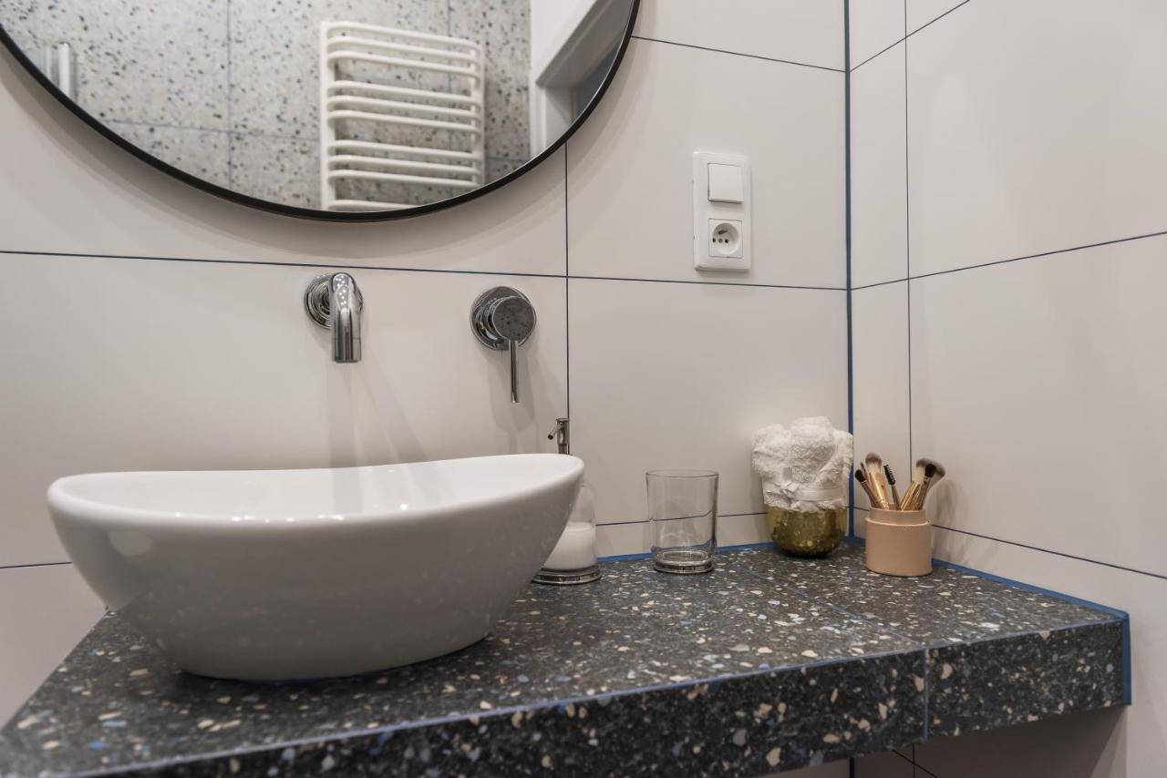 Luxury Spa Apartment Old Town คราคูฟ ภายนอก รูปภาพ