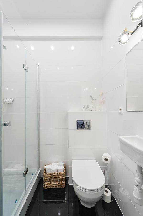 Luxury Spa Apartment Old Town คราคูฟ ภายนอก รูปภาพ